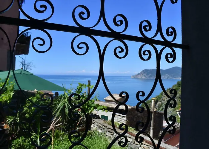 Sea View Cornelia