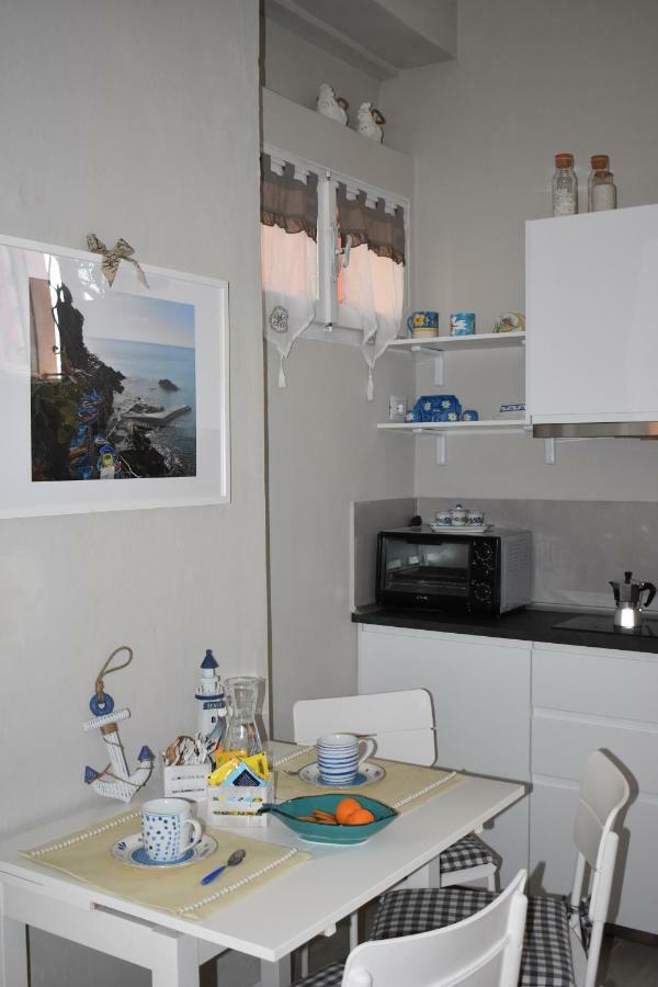Sea View Cornelia Apartment Corniglia